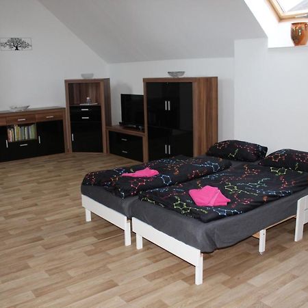 Apartman Rapotin, Jesenicka 296, 3Km Od Termalniho Parku Velke Losiny Exterior photo