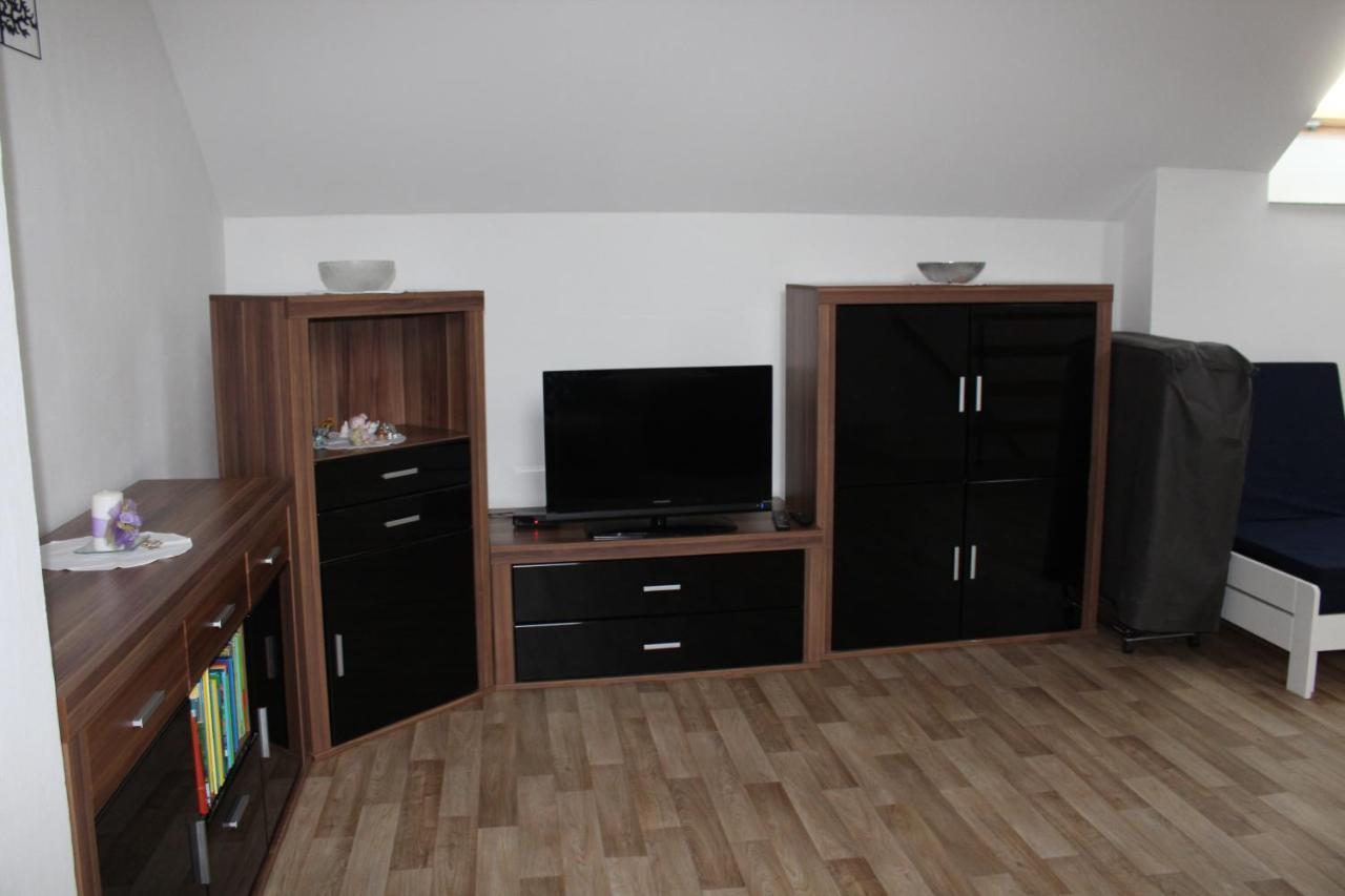 Apartman Rapotin, Jesenicka 296, 3Km Od Termalniho Parku Velke Losiny Exterior photo
